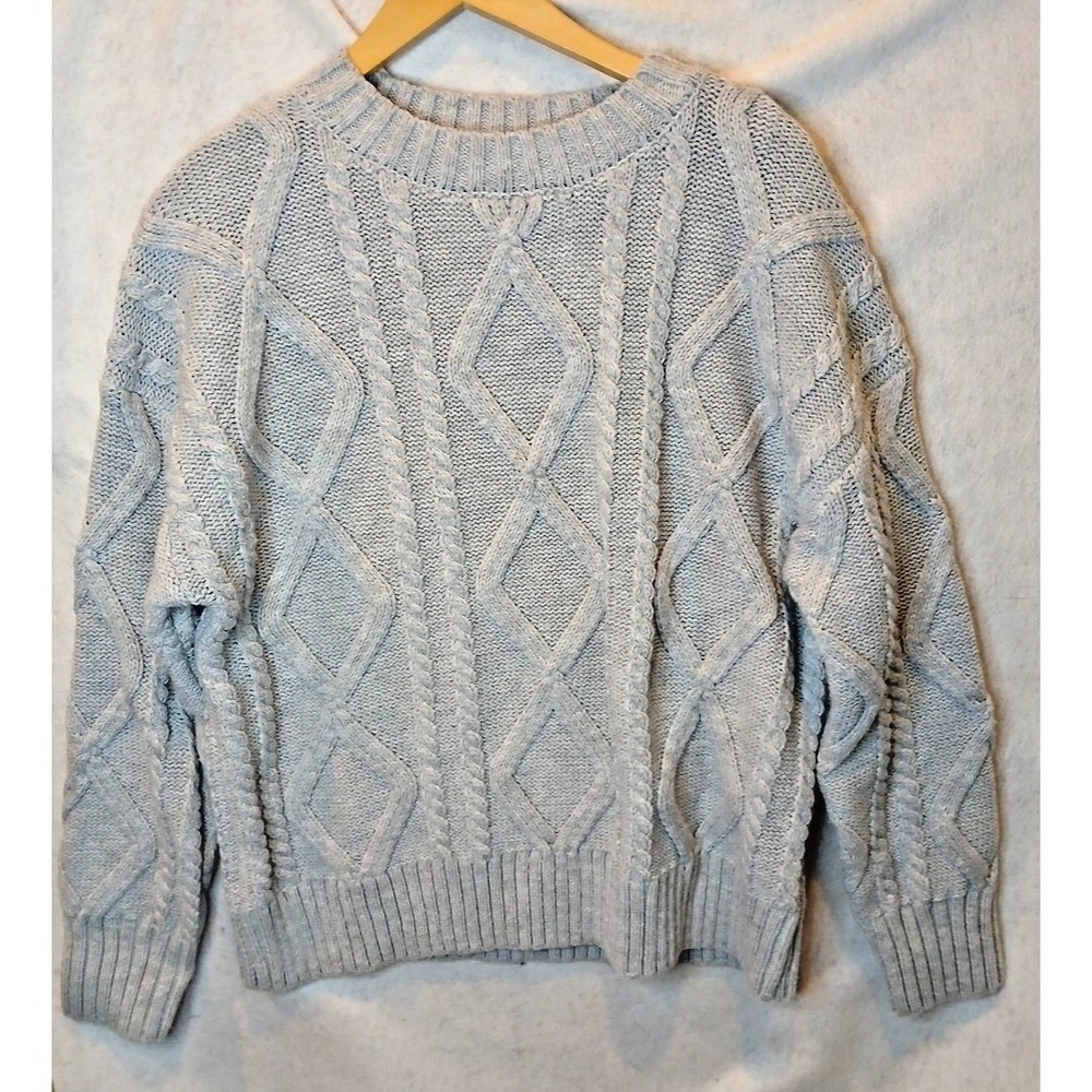Women's Gray Cable Knit Sweater Medium Chunky Knit Fisherman Pullover Cozy Winte